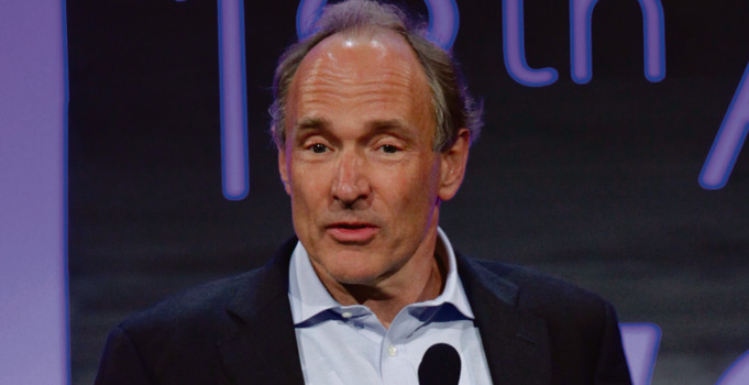 Article : Le web: en 25ans, nos vies ont changé.